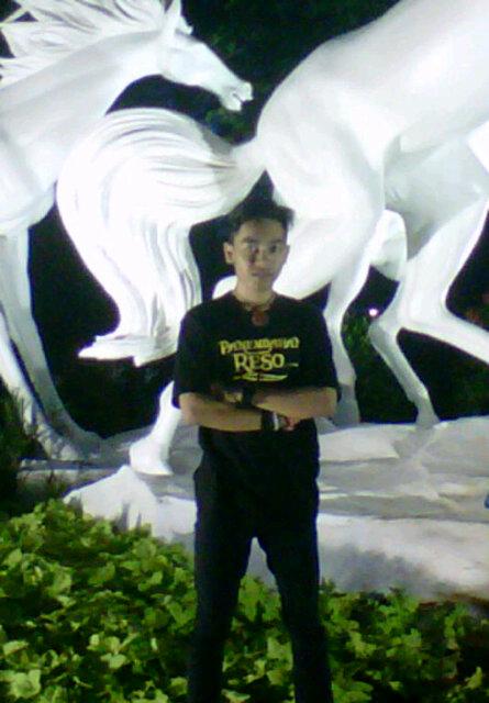 PIN:32725F43 | studied @fbsunnes | member in @PersetanIndie | HalaMadrid!