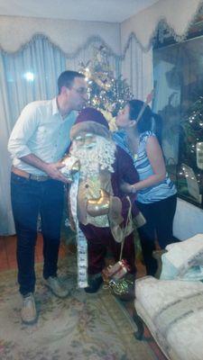 Ser feliz es lo q importa .siempre de la mano de dios