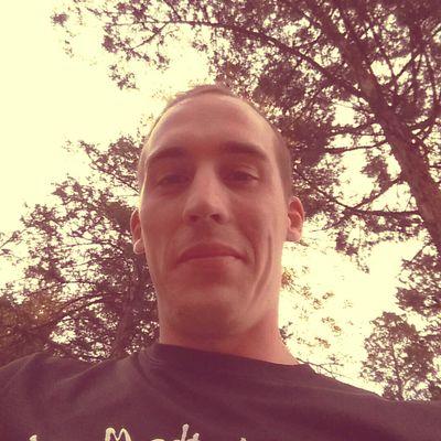 Homebrewer, open source enthusiast, friend of dogs.