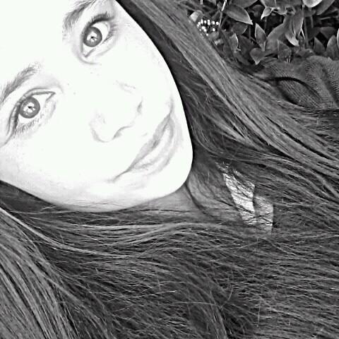 Im a singer/songwriter with a blank space ;) xox