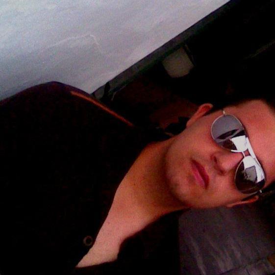 Vorrhess87's profile picture. 