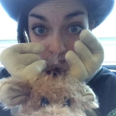 oddlylethologic's profile picture. Both lisztomanical and averageally maniacal.