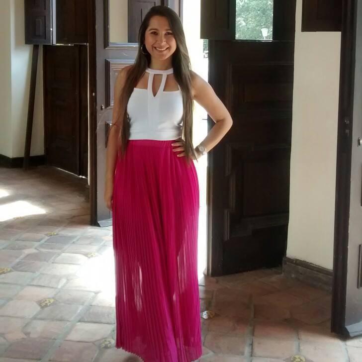 kthicas's profile picture. Psicóloga, especialista en salud ocupacional, Máster en Dirección y Gestión de Recursos Humanos. Todo un encanto.