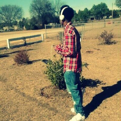 Sharod M. Gibson | R.I.P Great Grandma ❤️ | Jan. 17th ♈️ | Stay Humble ,pray && Grind ✊ | No God No Peace , Know God Know Peace | Instagram: She_Loves_Guapo