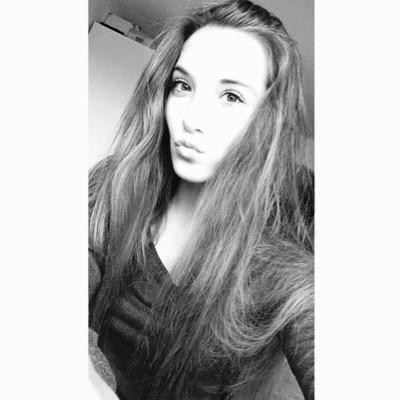 Wild crazy girl, loves friends and family, love clothes and shopping with the girls
