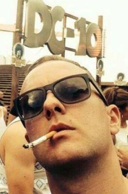 OltonFox's profile picture. Big Leicester City fan, follow England away every now and then & reside in the fine city of Birmingham! Love my Boxing, MotoGP & everything Eivissa!!!