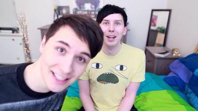 dm me your PHANtasies (lol) (theyll all be anon dw)