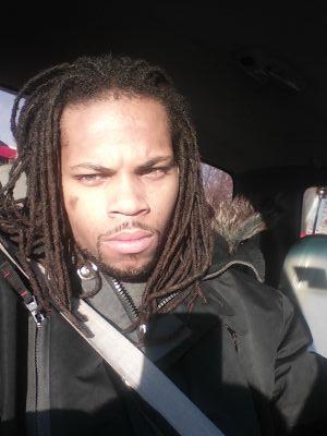 b_UNPREDICTABLE's profile picture. I don't play fucking games, BITCH  I quit grammar school because I didn't like recess