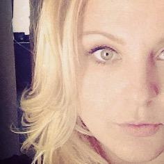 30-something blonde with brains... who knew? loves all things quirky, and would give all my loved ones the earth if I could. beware I have a very long memory