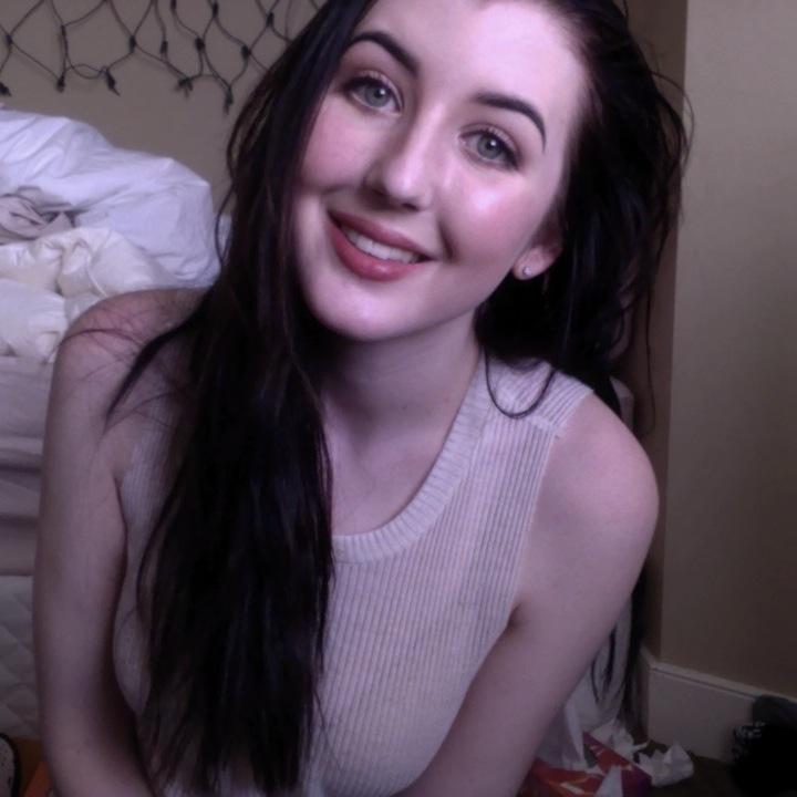 bellaglazov's profile picture. always on that okiedokie