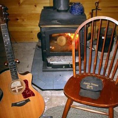 A singer songwriter performing in Vermont. Songs include originals and covers on acoustic guitar.