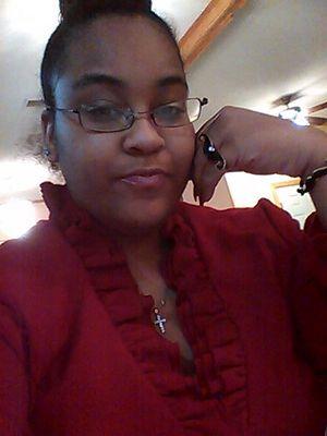 5Hustle_Pretty5's profile picture. MY LIFE IS NOT A WALK AT THE BEACH BUT I STILL SEEM TO FLY BY LIKE THE SUMMERz EVE..  3!C/O 2013 #PrettyHustle