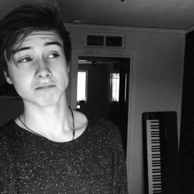 Oscarius_J's profile picture. 