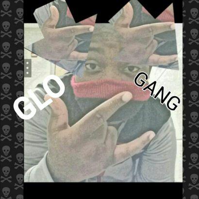 yo imma jersey nikka ummm im look asf if u lookin LOUD shiit fine me 
8032903552
TAKEN:9-20-14
football iz life
oh yea I get bread
kik:trippyingmane