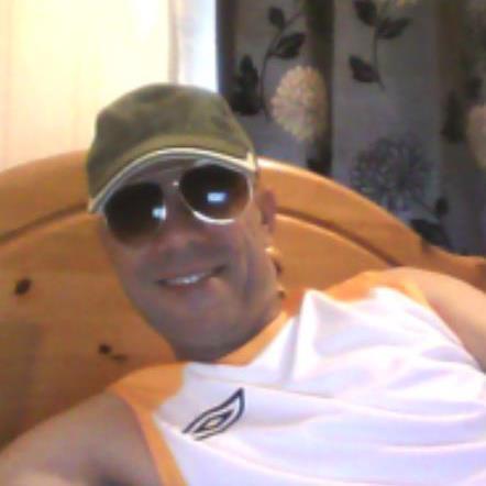 alx200's profile picture. 