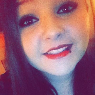 follow @kianwayout she follows back... help her reach her goal