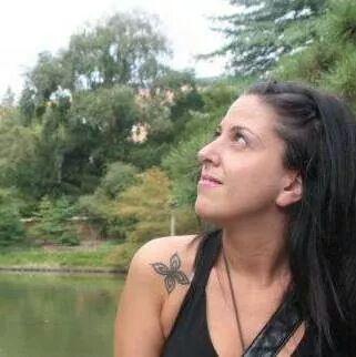 MaykaHr's profile picture. 