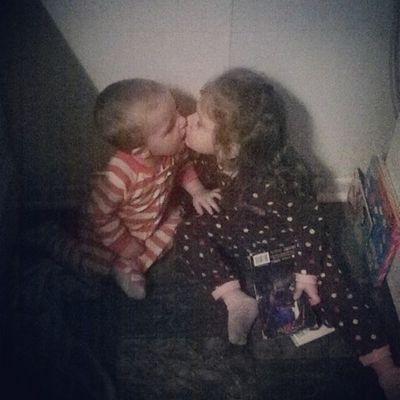 aronhenry24's profile picture. Single father of two wonderful amazing kids.