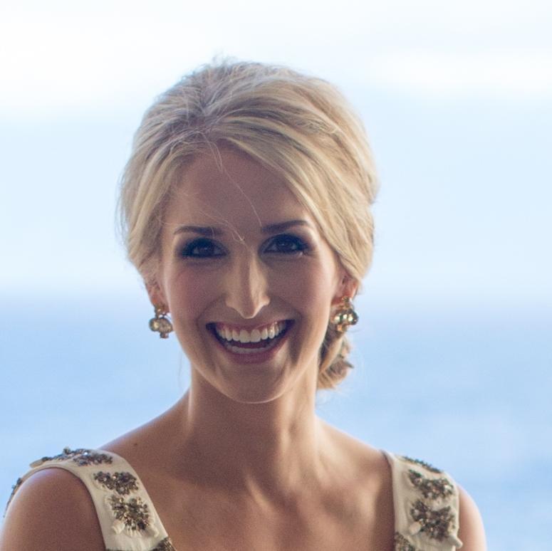 ColleenSchwabAZ's profile picture. CPO | CMO | Founder | 40u40 | Social Impact Story Teller. (tweets are my own)