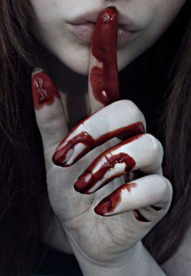 To let out my feelings|suicidal|16|self-harmer|attempts-3|major anxiety|depression|fucked up bitch ! I want to die