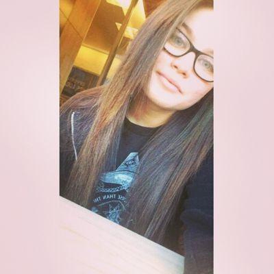 KellyObadia1's profile picture. 17 y/o