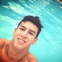 Benjamin Escalante - @crise417 - Twitter