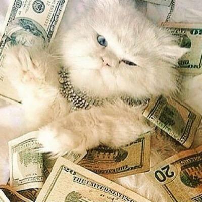 swishersweet_ss's profile picture. Barber&&stylist&&cannabis enthusiast (cannabutter&& edibles; bar lotion, cream lotion, chapstick, && lipstick; greenthumbs)