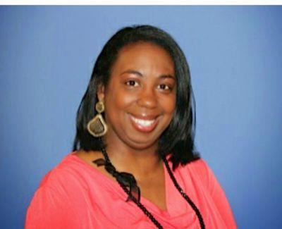 Website Designer & Social Media Specialist who helps to drive your business to success by delivering powerful designs.