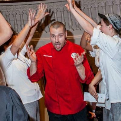 I'm the fire juggling Executive Chef of Maddi’s Cookery and TapHouse! , dad & just a fun loving guy. #ChefOHarra #Worcester #Chef #Foodie