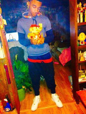 brian80907783's profile picture. ⭐