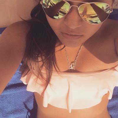 Soy una chica super linda y buena onda.. soy de guadalajara pero vívo en el D,F.