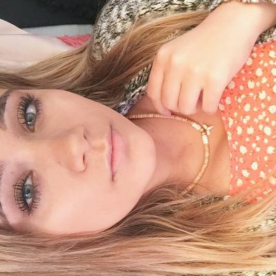 i have 2 twitters 
@randibrooke_