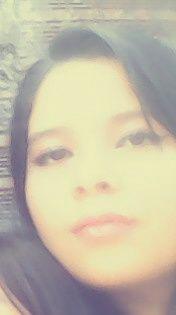 estar solo no es tan malo  . lo malo es estar con alguien que te haga  sentir sola:being single is not so bad .estar with someone who makes you feel alone is ba