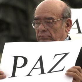 Trabajo iberador por las causas verdaderas del pueblo.