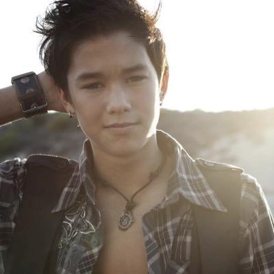 My name is Seth Clearwater, and yes I am pretty much a big deal. RP 18+ Baby Shay's BFF.