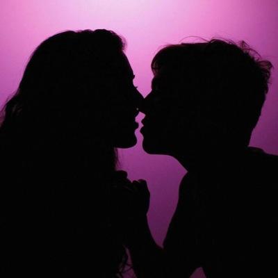 free follow just follow back @thenbhdemoji and @girlsalmiqhty
