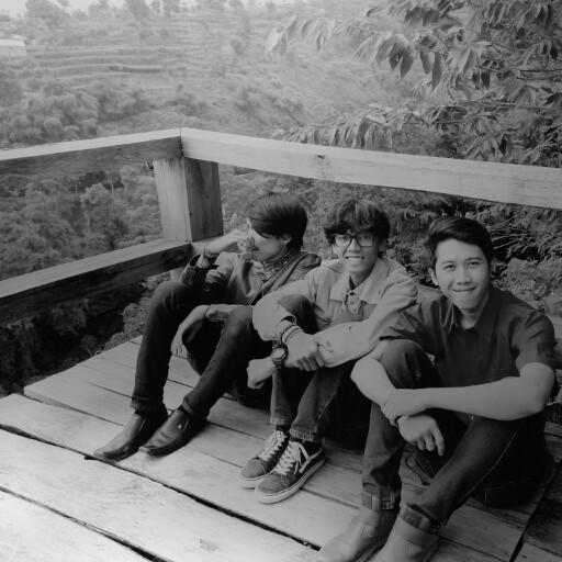 drick_11's profile picture. Guitar & backing vocal @marvelick26 || Just Rock N Roll Music || We love Thailook Style Supra X 125 @KTRL_Bandung