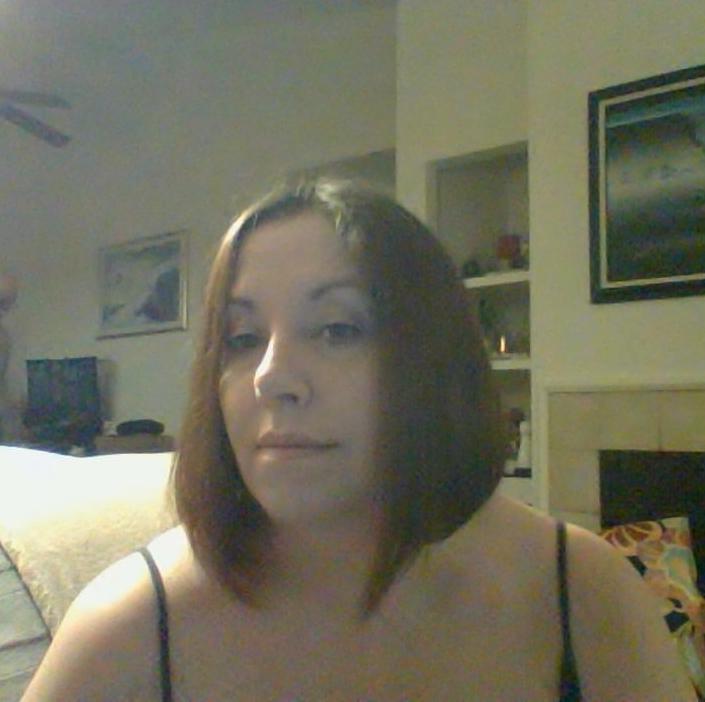 Designer/Photog/CatLadyInTraining/Writer/HeadSpinner/MinisterMostSinister