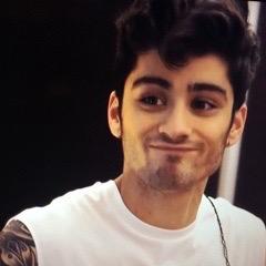 i'm not gay but if zayn malik inserted his penis into me I'd stroke his hair
