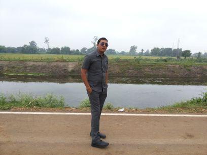 nitin100lanky's profile picture. 