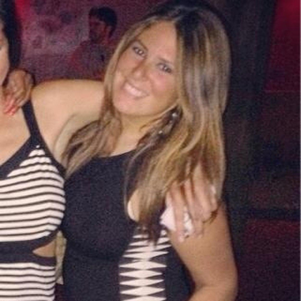 JamsieT's profile picture. Lover of giving back, boston sports, good wine, nice shoes, big smiles, yoga, syracuse u, and red sour patch kids. Personal stylist in the Boston area.