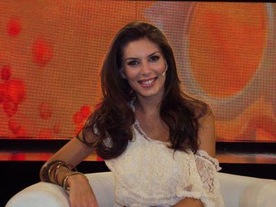 DulzuradeEuge's profile picture. Ella nos enseño que los sueños se cumplen! @EugenialemosOK Te Amooo! ♥ Twitter creado el 11/04/2011 y me sigue desde el 03/06/2011