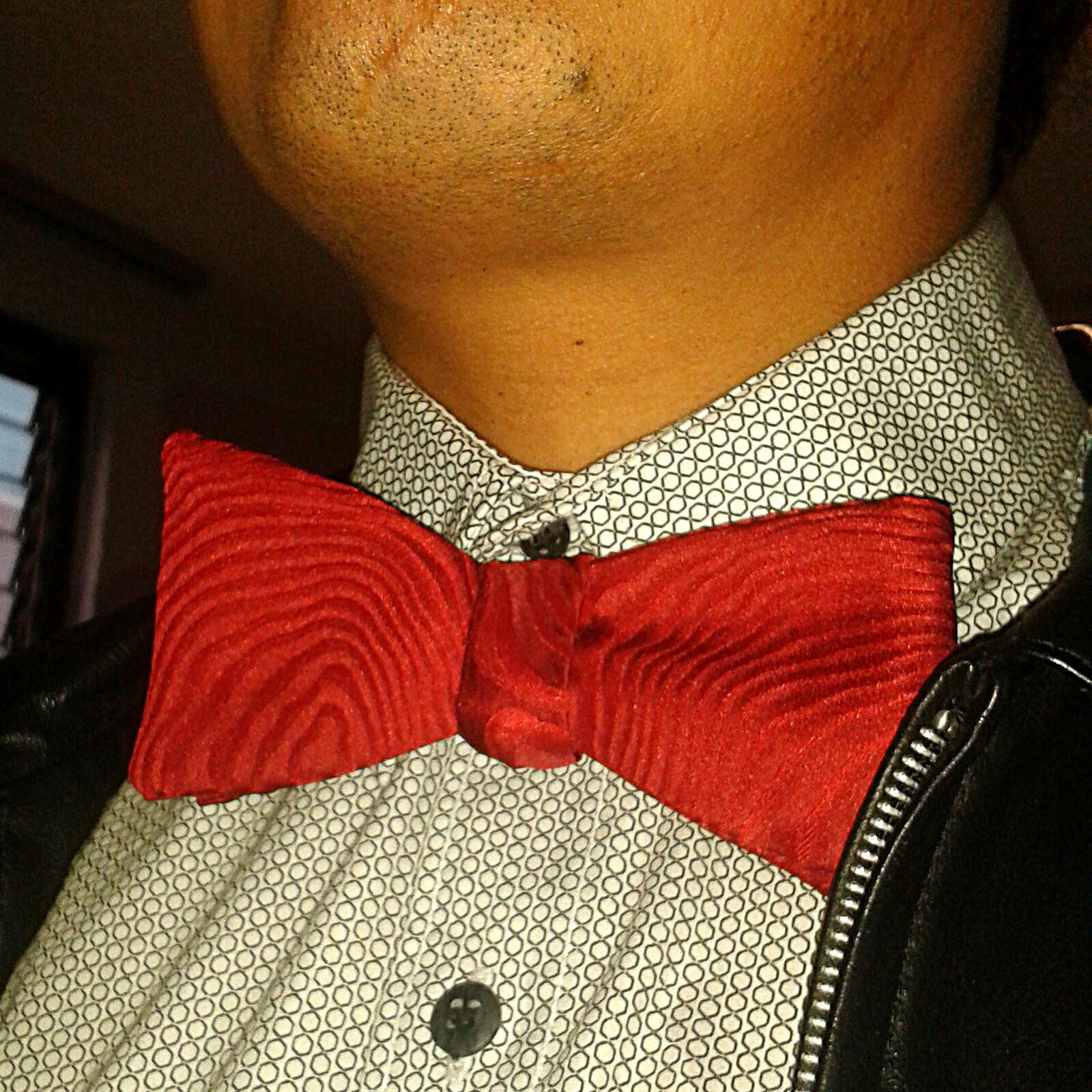 niorichard's profile picture. Soy un taco de suadero. Músico, pata de perro. Escucha mi podcast: las Noticias Musicales. Atiendo eventos con @mundoshishamx