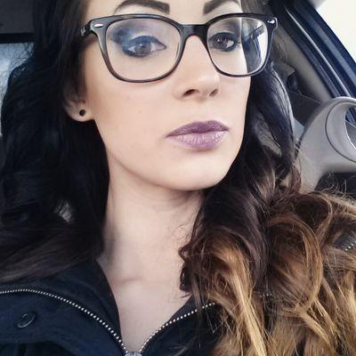 rnickxo's profile picture. raven. 23. edmonton, ab.✌