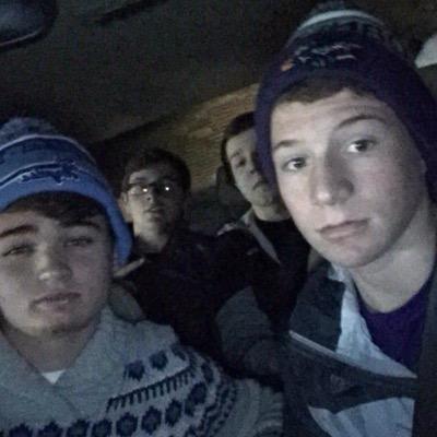 C_Weezy101's profile picture. football&golf