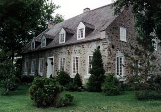 immobilier_19's profile picture. Agent mandataire dans l'immobilier, je vous accompagnes dans vos démarches de futur propriétaire ou dans la vente de votre bien immobilier.