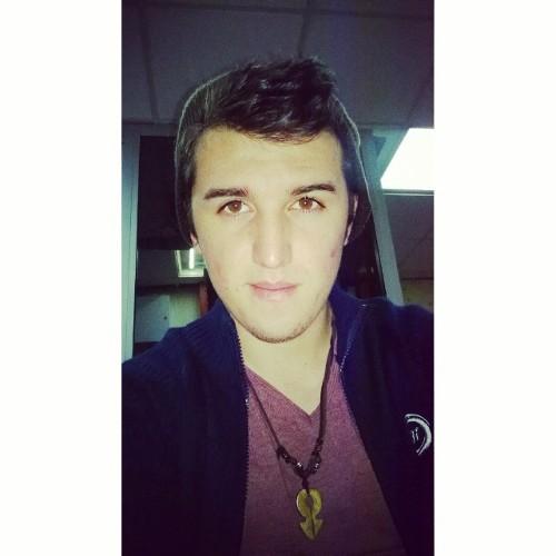 Bambino_gh's profile picture. busco ser la prueba viviente que todo se puede lograr en esta vida .