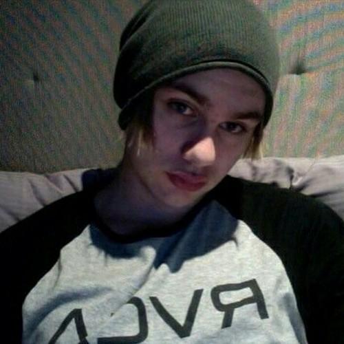 hi my name is Chloe and my interests include Michael Clifford and butts