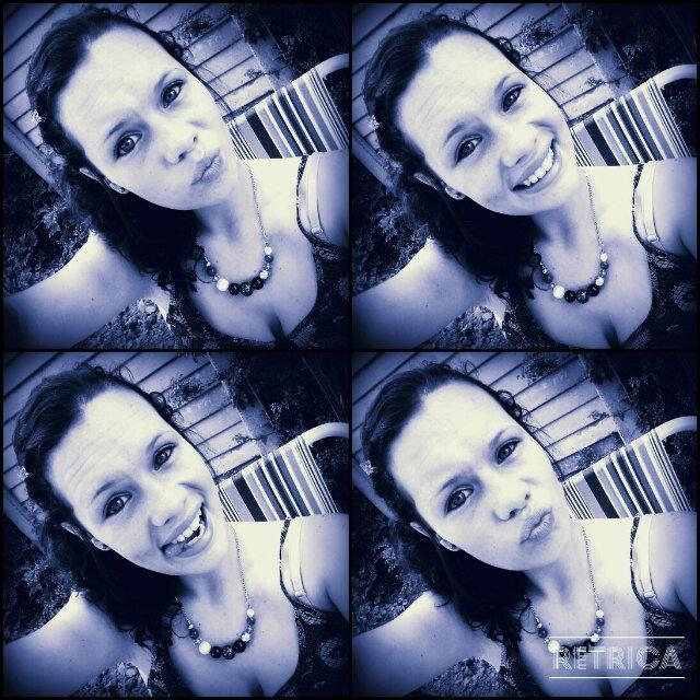 •Definitely one of a kind !! ♥ x Likes=Pizza,Animals,Faithful people,Babies,Music & Dancing,,,   Dislikes=Players,Fake Friends and Grumpy people ..