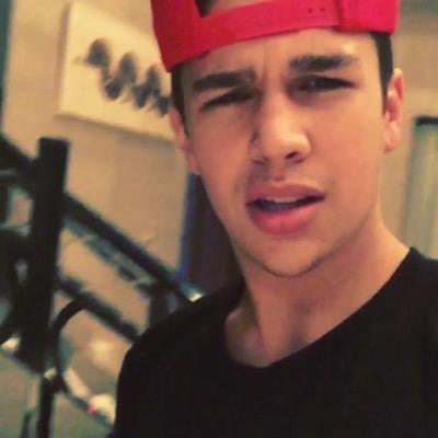 This is my private twitter, My official account is @AustinMahone, I love all my mahomies.